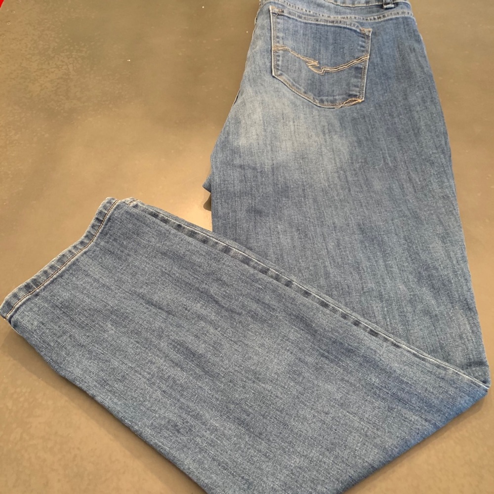 Skinny jeans.